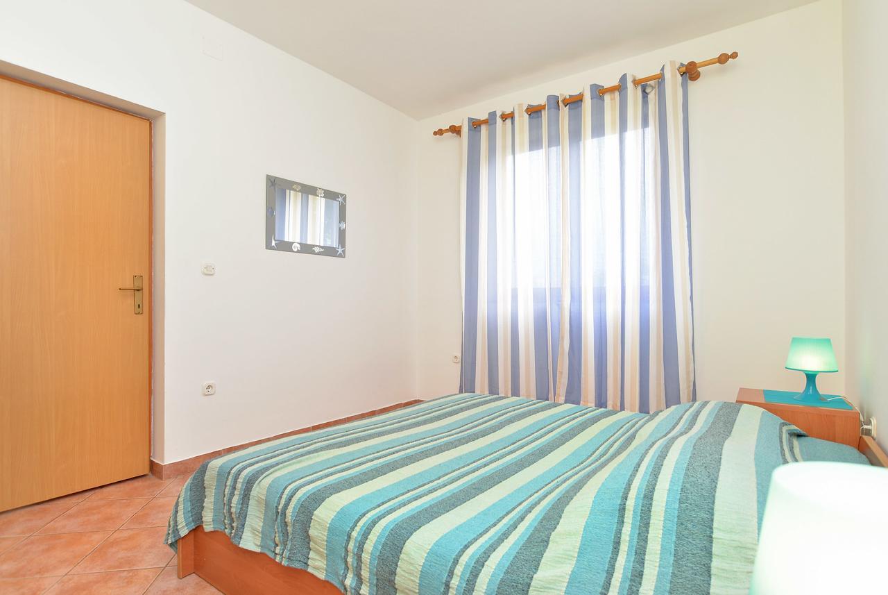 Apartments Denis 344 Fažana Exterior foto