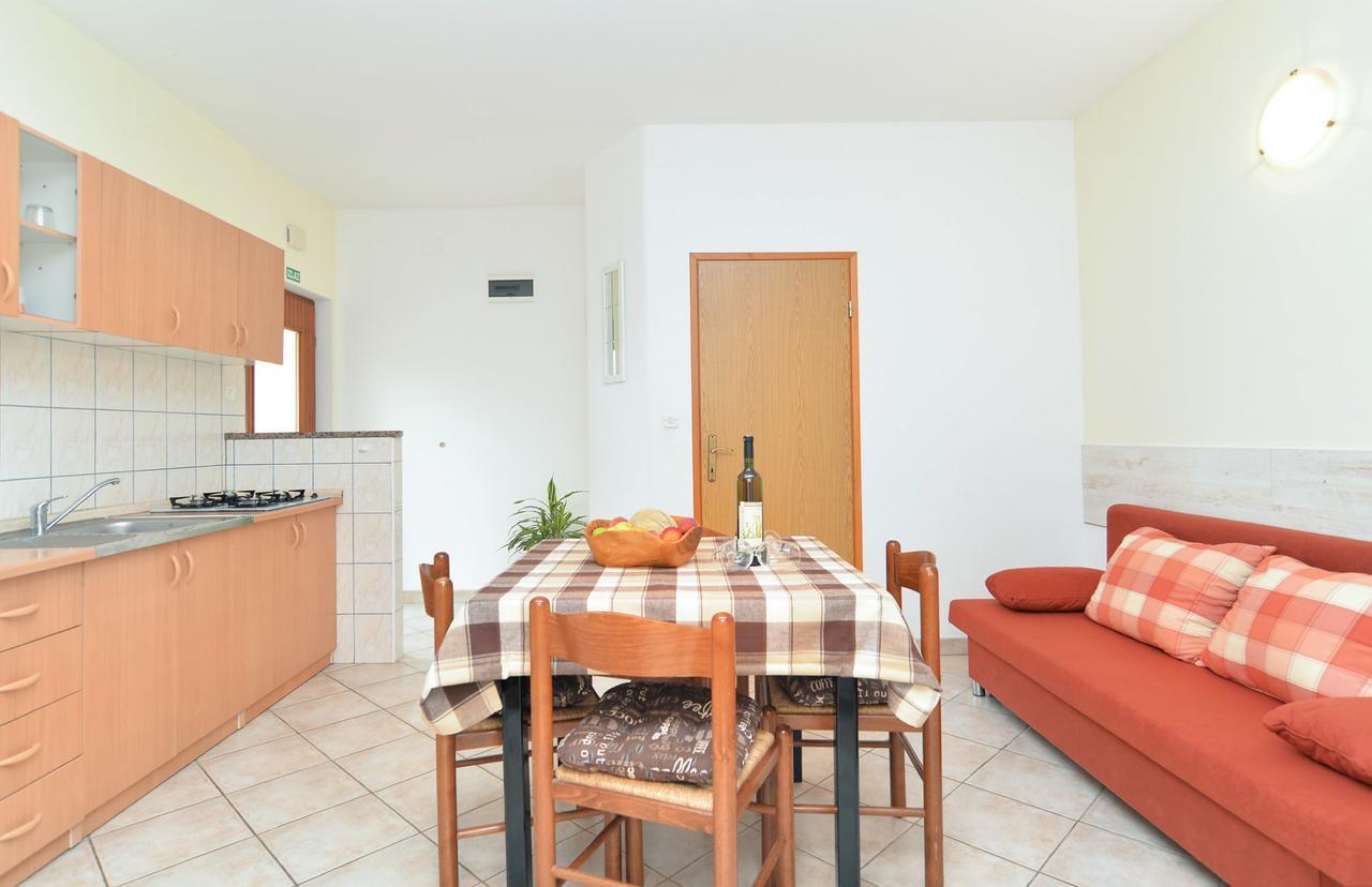 Apartments Denis 344 Fažana Exterior foto